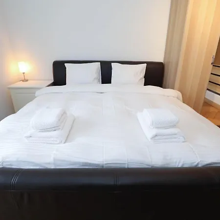 Steps From Sihlcity Free Parking Dining And Transit Daire *
