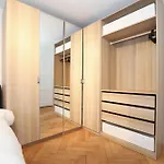 Steps From Sihlcity Free Parking Dining And Transit Apartamento *
