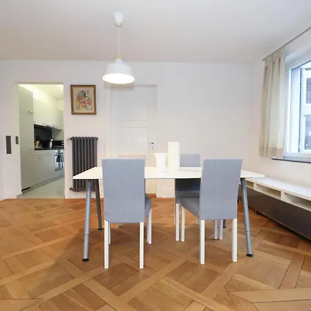 Apartment Steps From Sihlcity Free Parking Dining And Transit Zurich