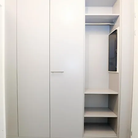 Steps From Sihlcity Free Parking Dining And Transit Апартаменти Цюрих