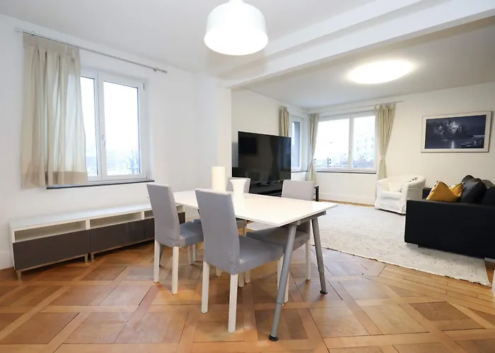 Steps From Sihlcity Free Parking Dining And Transit Appartement