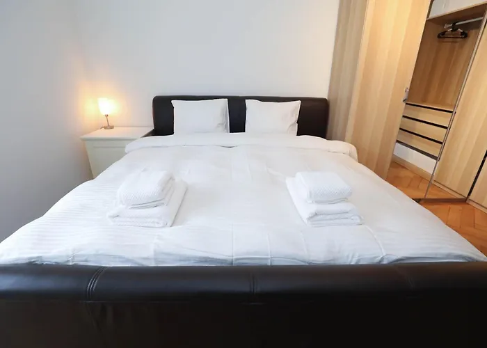 Steps From Sihlcity Free Parking Dining And Transit Apartament *