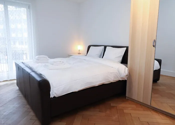 Steps From Sihlcity Free Parking Dining And Transit Appartement Zürich