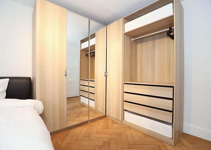 Steps From Sihlcity Free Parking Dining And Transit Apartment *